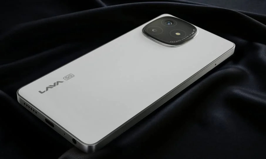 Lava Play Ultra 5G